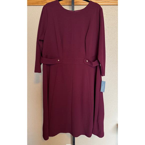London Times Plus Burgundy Fit & Flare Dress 18W 3/4 Sleeve Knee Length - Picture 3 of 5